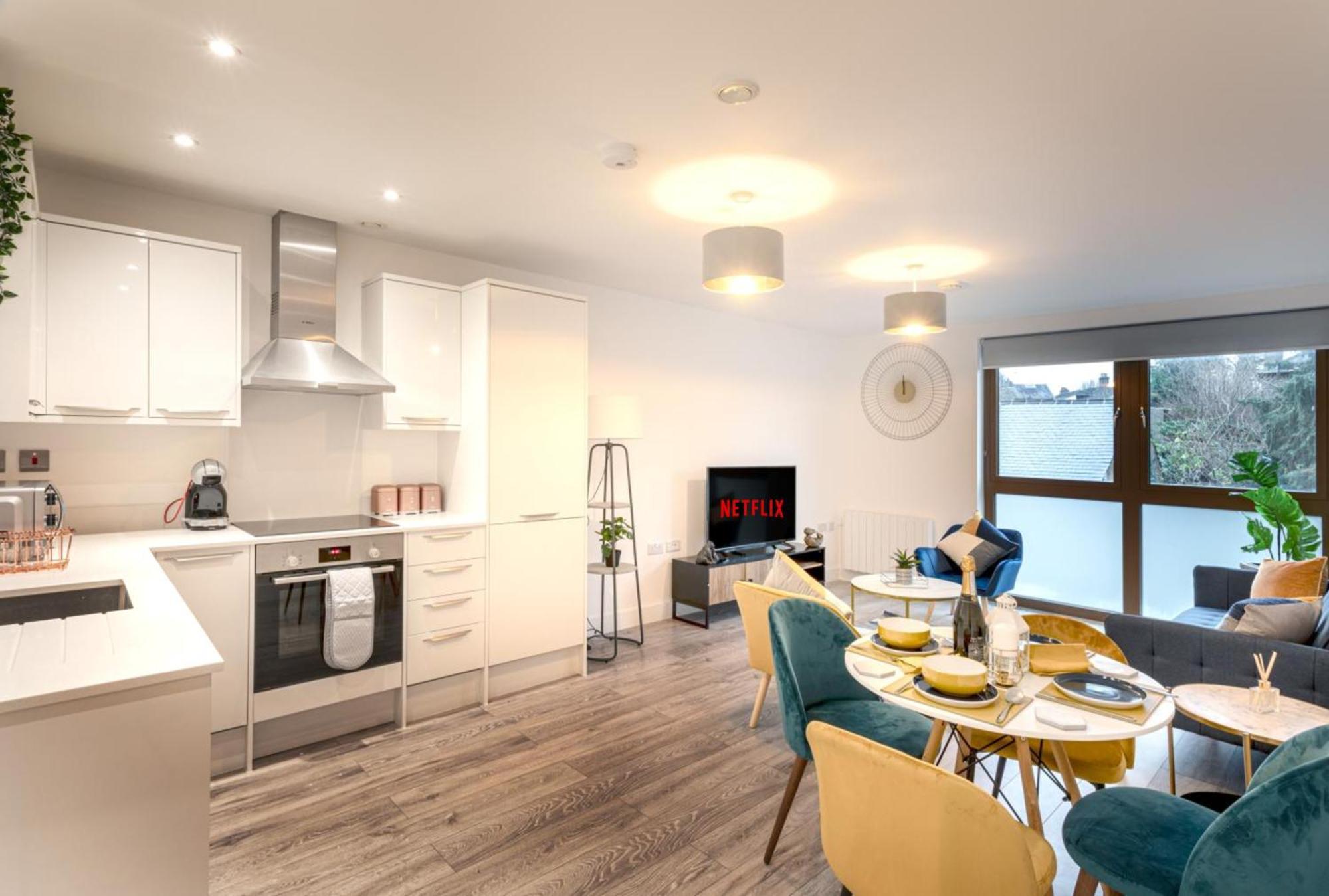 Ideal Family & Business Stay! 2 Min To Station, 10 Min To Harry Potter, 30 Min To London Euston & Free Parking! Уотфорд Екстериор снимка