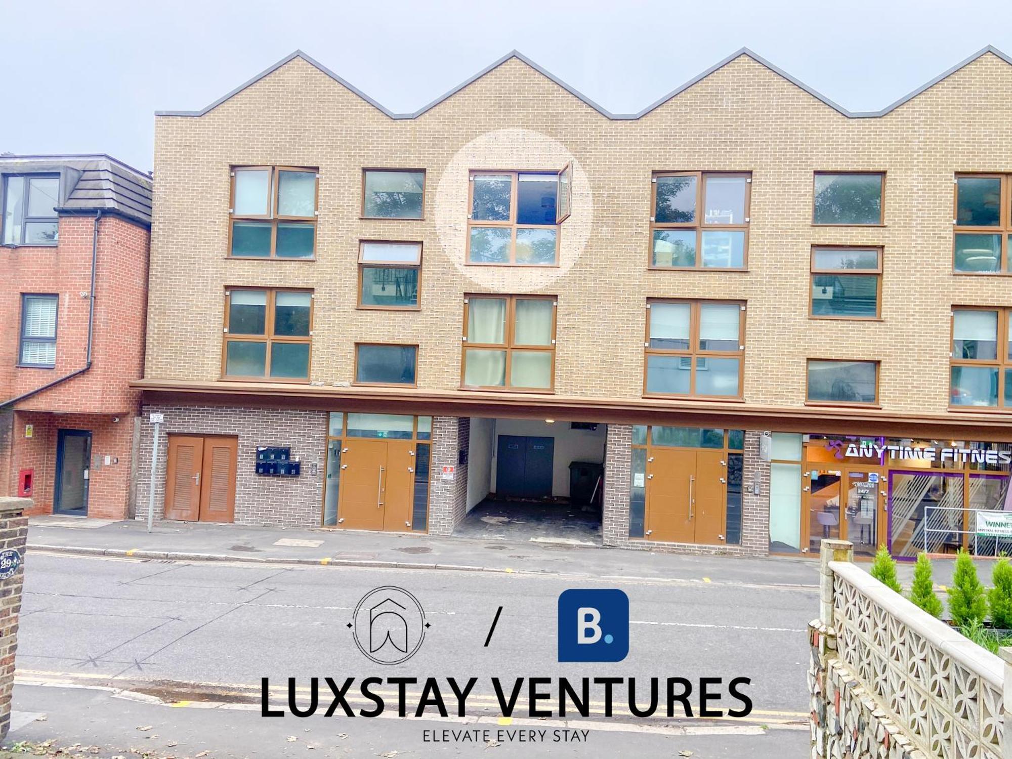Ideal Family & Business Stay! 2 Min To Station, 10 Min To Harry Potter, 30 Min To London Euston & Free Parking! Уотфорд Екстериор снимка